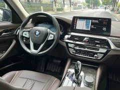 BMW 5 Series 525Li Luxury Package - фото 14