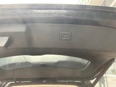 Hongqi HS7 PHEV 2.0T PHEV four-wheel drive Qichang version 6 seats - фото 10