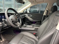 Hongqi HS7 PHEV 2.0T PHEV four-wheel drive Qichang version 6 seats - фото 4