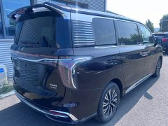 Hongqi HQ9 PHEV 2.0T 4WD Luxury Edition - фото 9