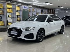 Audi A4L 40 TFSI Luxury Dynamic - фото 1