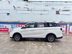 Baojun 730 1.5L manual fashion 7 seats - фото 7