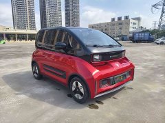 Baojun E300 2020 Plus Star Intelligent Travel Edition - фото 3