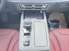 Hongqi HS5 2025 2.0T two-wheel drive Qixiang Pro version - фото 11
