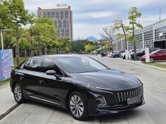Hongqi E-QM5 basic travel version - фото 3