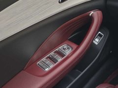 Hongqi H5 2.0T automatic Qichang version - фото 17