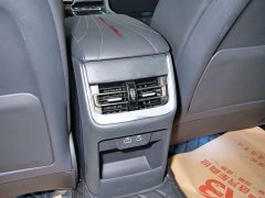 Hongqi H5 2023 2.0T automatic smart connected flag version - фото 19