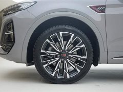 Hongqi HS5 2.0T four-wheel drive Qixiang Pro version - фото 15