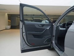 Hongqi HS5 2.0T four-wheel drive Qixiang Pro version - фото 17