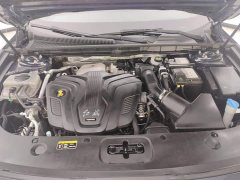 Hongqi H5 2.0T automatic smart connected flag version - фото 10