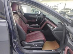 Hongqi H5 2.0T automatic smart connected flag version - фото 8