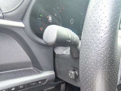 Toyota SIENNA 2.5L Hybrid Platinum Edition - фото 10