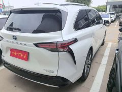 Toyota SIENNA 2.5L Hybrid Platinum Edition - фото 19