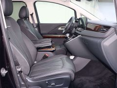 Hongqi HQ9 PHEV 2.0T 4WD Luxury Edition - фото 15