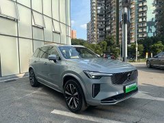 Volvo XC90 plug-in hybrid facelift T8 Zhizun Deluxe Edition 7 seats - фото 3