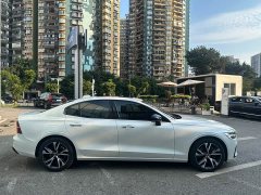 Volvo S60 2024 B5 Zhiya Sports Edition - фото 4