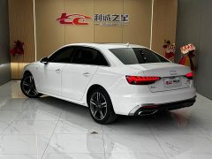 Audi A4L 2020 40 TFSI Luxury Dynamic Type - фото 4