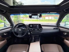 Lexus ES 200 Excellence Edition - фото 12