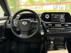 Lexus ES 200 Excellence Edition - фото 9