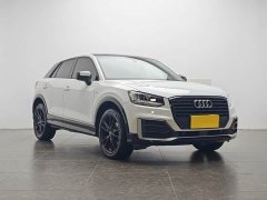Audi Q2L 2020 35 TFSI aggressive and dynamic - фото 2