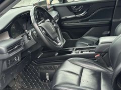 Lynk & Co Adventurer 2.0T two-wheel drive exclusive edition - фото 3