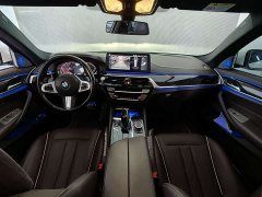 BMW 5 Series 530Li Leading M Sports Package - фото 13