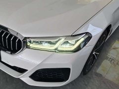 BMW 5 Series 530Li Leading M Sports Package - фото 4