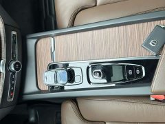 Volvo XC60 B5 four-wheel drive Zhiyuan luxury version - фото 11