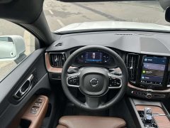 Volvo XC60 B5 four-wheel drive Zhiyuan luxury version - фото 12