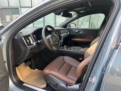 Volvo S60 B4 Zhiyi Luxury Edition - фото 8