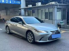 Lexus ES 2020 300h Luxury - фото 3