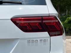 Volkswagen Tiguan L 2022 330TSI automatic two-wheel drive R-Line version - фото 10
