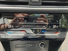 Volkswagen Tiguan L 2022 330TSI automatic two-wheel drive R-Line version - фото 19