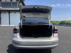 Volkswagen Lavida 2022 1.5L Automatic Comfort Edition - фото 20