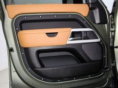 Land Rover Defender facelift 110 3.0T P400 Dark Special Edition - фото 17