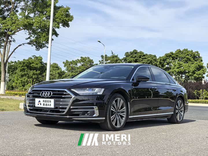 Audi A8 A8L 55 TFSI quattro premium - автомобиль из Китая