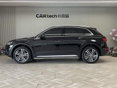 Audi Q5L 2020 45 TFSI exclusive and elegant - фото 8