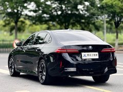 BMW 5 Series 2024 530Li M Sport Luxury Package - фото 6