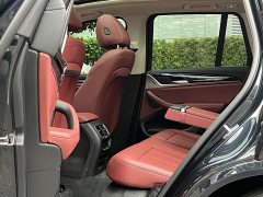 BMW X3 facelift xDrive25i M sports package - фото 11