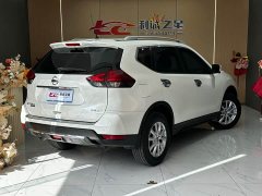Nissan X-Trail Classic 2.0L 2WD Intelligent Link Premium Edition - фото 4