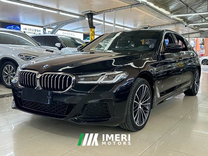 BMW 5 Series facelift 530Li leading M sports package - автомобиль из Китая