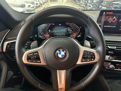 BMW 5 Series facelift 530Li leading M sports package - фото 11