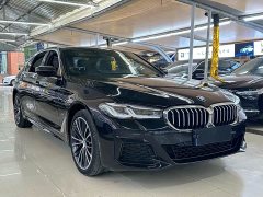 BMW 5 Series facelift 530Li leading M sports package - фото 3