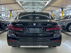 BMW 5 Series facelift 530Li leading M sports package - фото 5
