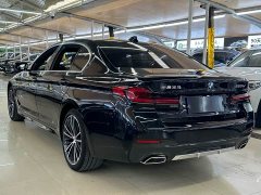 BMW 5 Series facelift 530Li leading M sports package - фото 6