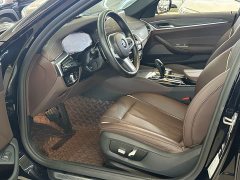 BMW 5 Series facelift 530Li leading M sports package - фото 7