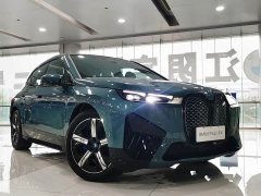 BMW iX M60 2022 M60 - фото 5