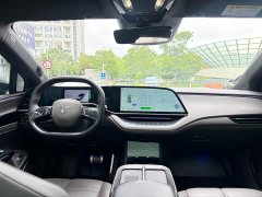 Hongqi EH7 760 Pro four-wheel drive version - фото 7