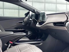 Hongqi EH7 760 Pro four-wheel drive version - фото 9