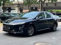 Hongqi E-QM5 2025 500km rental version - фото 1